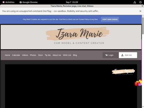 Tzara Marie Hack